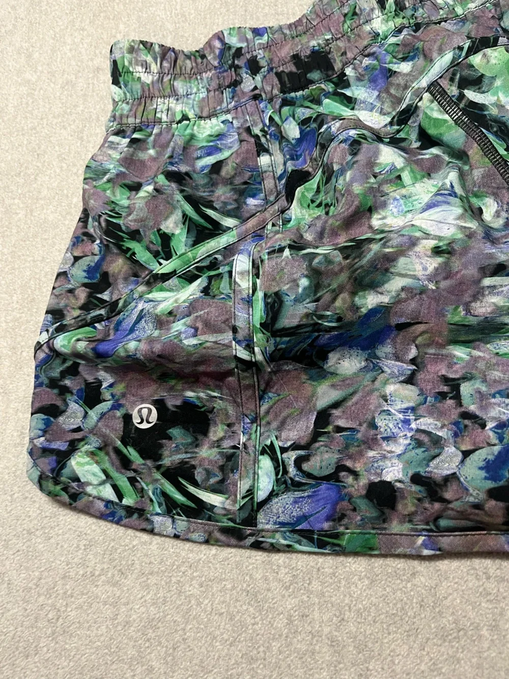 lululemon athletica Women's Abstract Floral Athletic Shorts in Green/Blue/Purple - Picture 2 of 6